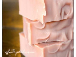 Unwrap Nature: Give the Gift of All-Natural Hand Soap Magic!