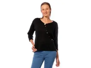 Discover Lulu B Apparel for Travel Chic